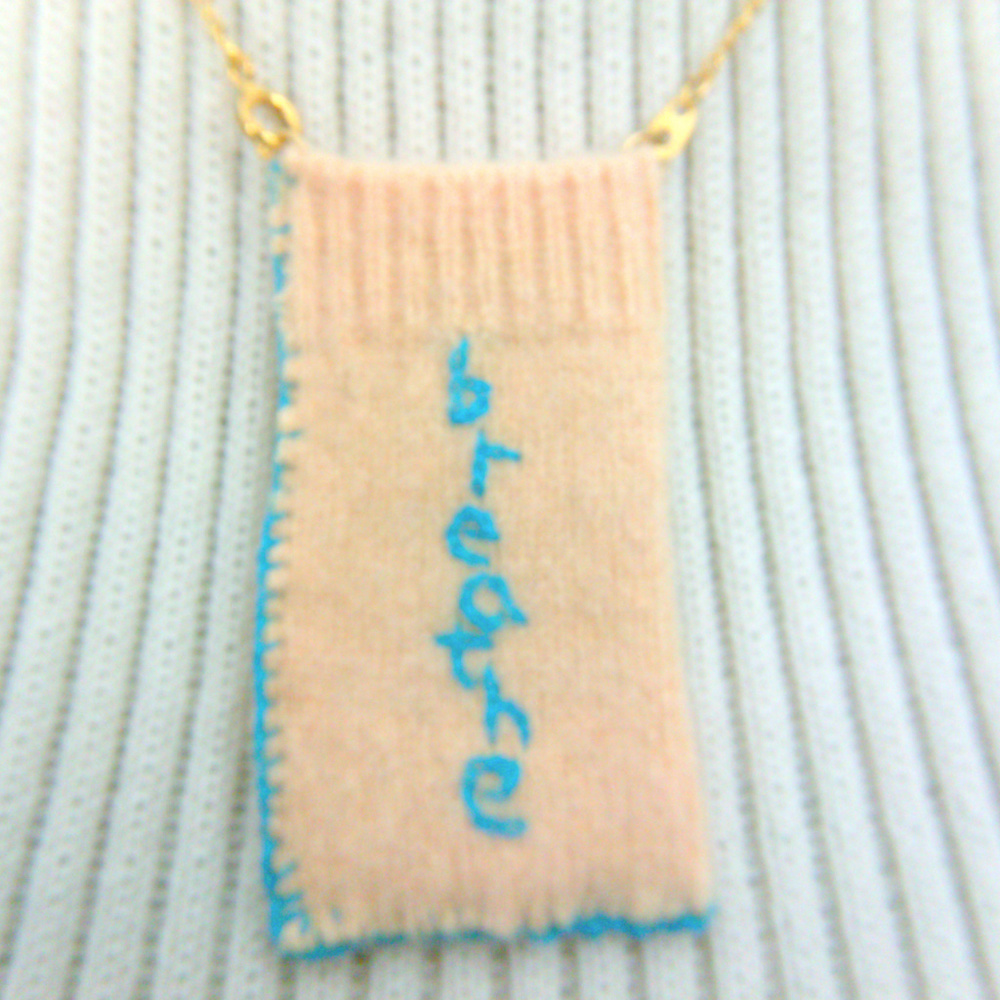 🔖 Thought pouch inspiration pendant